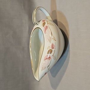 Noritake Rosanne 5692 Creamer
